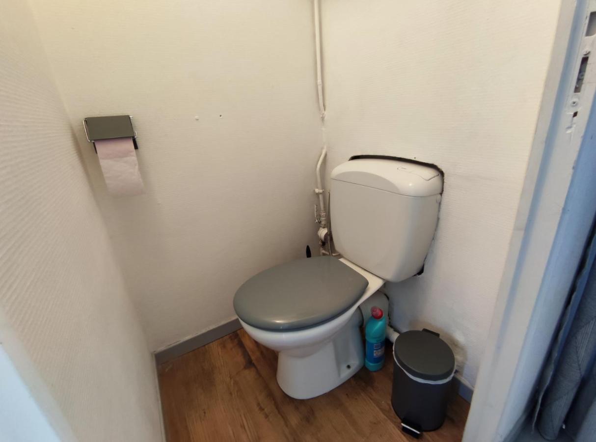 Joli Petit T2 Terrasse Proche Du Phare Apartment Calais Ngoại thất bức ảnh
